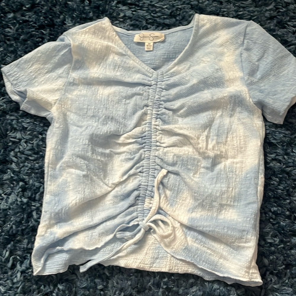 blue tee shirt
